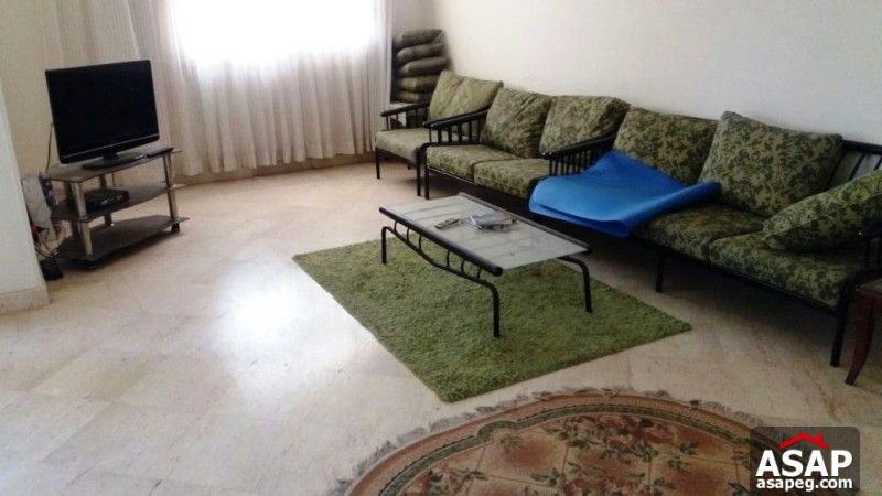 Fully Furnished Apartment in October for Rent