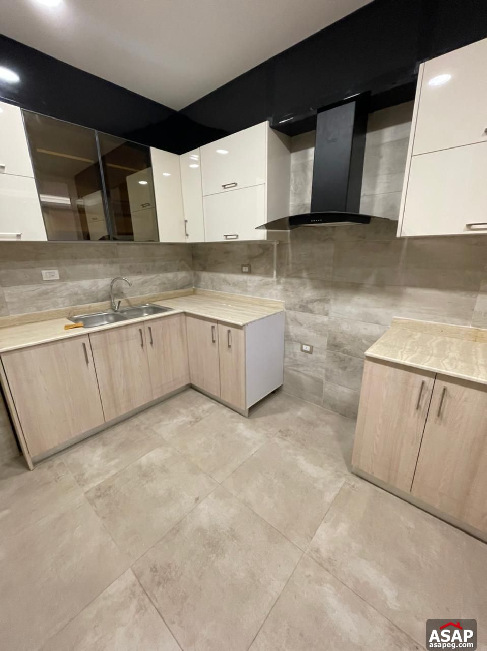 Apartment with Landscape View for Rent in Eastown Sodic