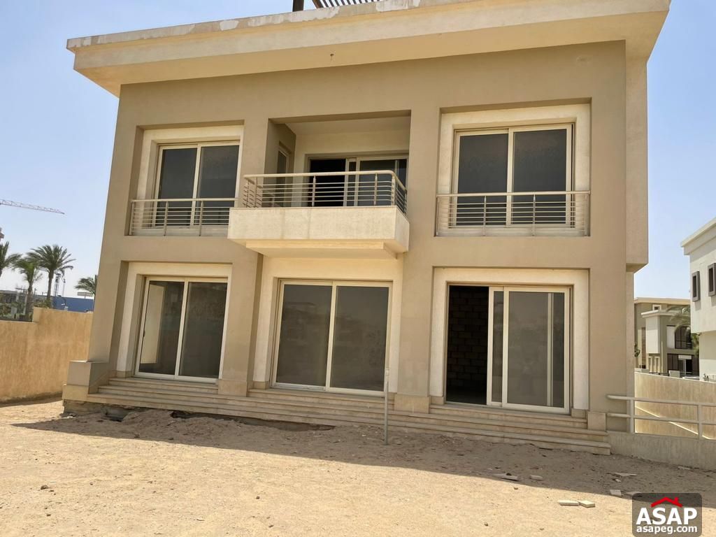 Stand Alone with Lake View for Sale in Cairo Festival City Stand Alone with Lake View for Sale in Cairo Festival City