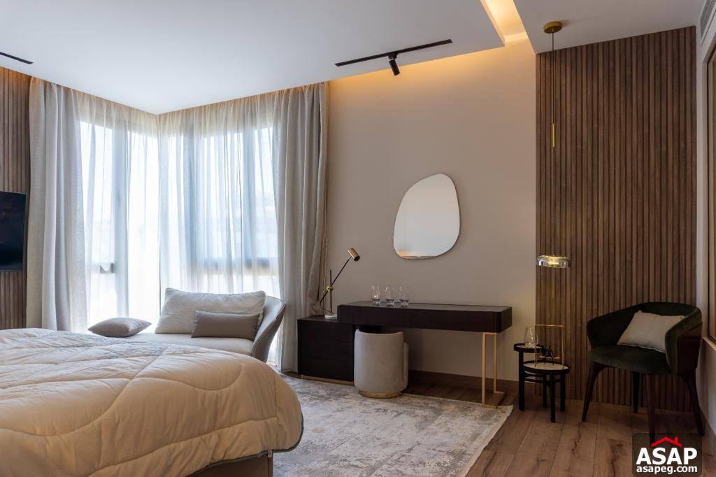 Furnished Apartment for Rent in Eastown Furnished Apartment for Rent in Eastown