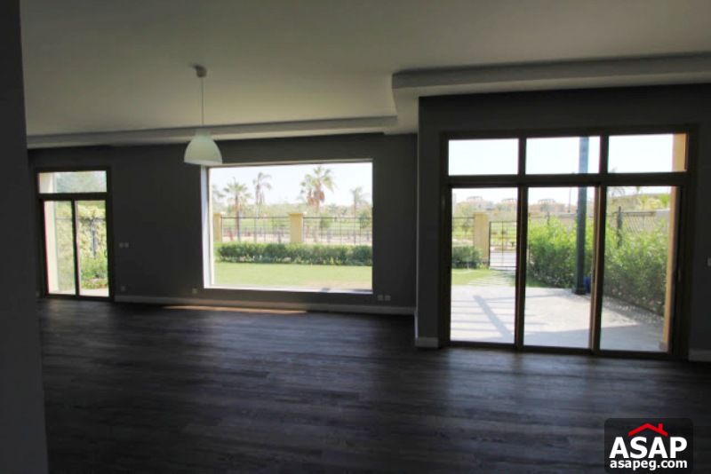 Furnished Villa with Garden for Rent in Allegria