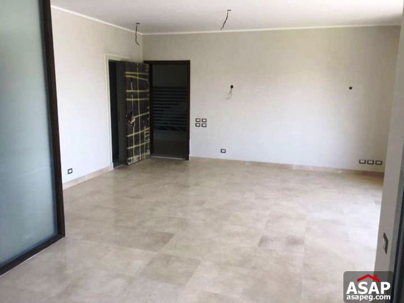 Apartment for Sale in Village Gate - New Cairo