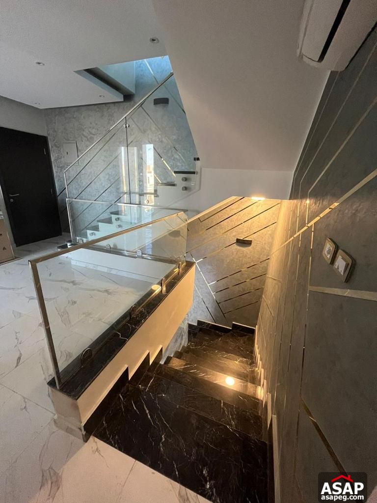 Triplex for Rent in Eastown Compound Triplex for Rent in Eastown Compound