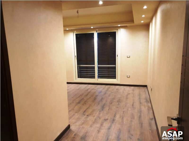 Stand Alone Villa with Lake View in Cairo Festival City