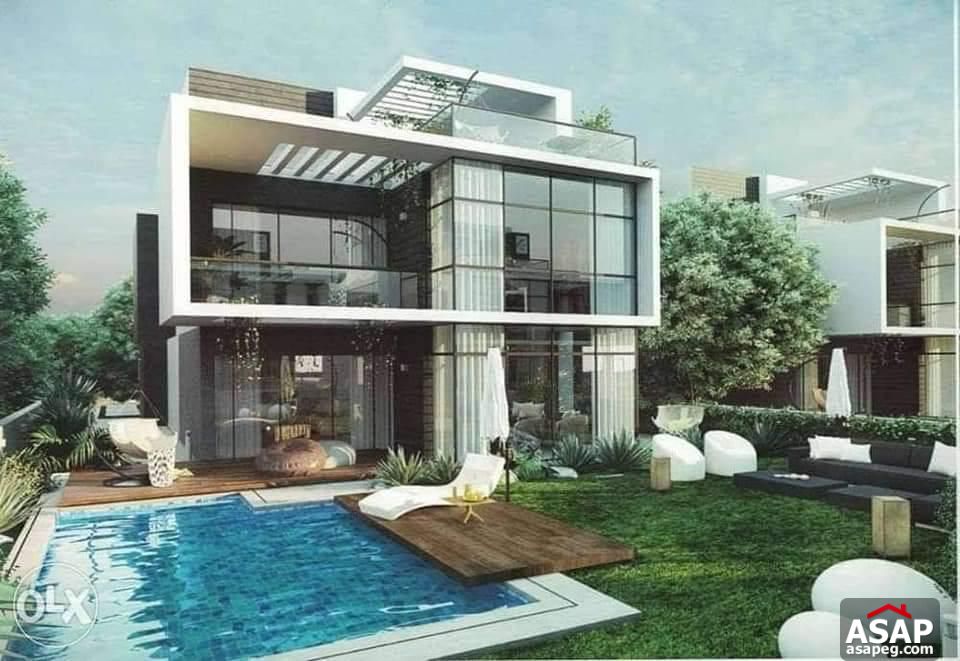 Villa for Sale in Fifth Square Compound