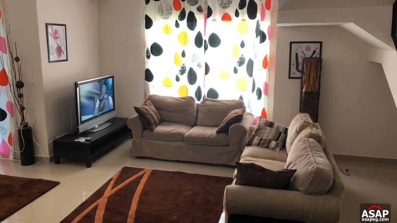 Penthouse for Sale in the Village Palm Hills Penthouse for Sale in the Village Palm Hills