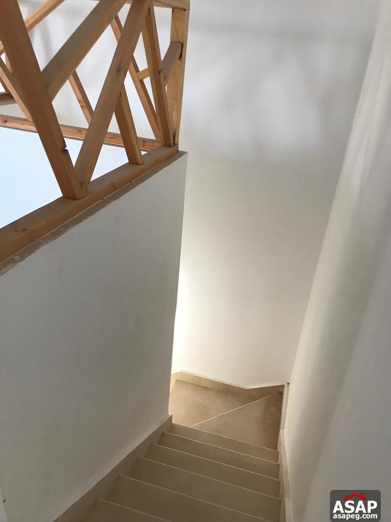 Nice Duplex with Garden for Rent in Eastown