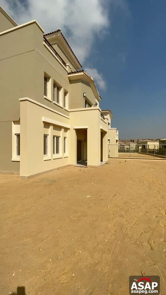 Stand Alone for Rent in Uptown Cairo Stand Alone for Rent in Uptown Cairo