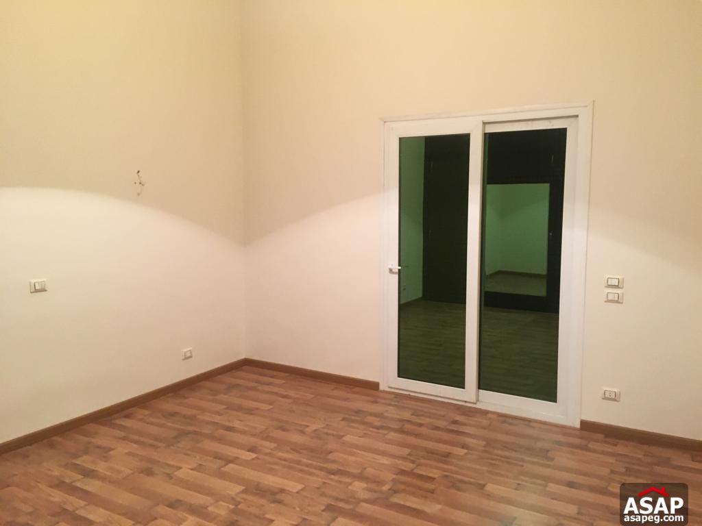 Villa for Rent in New Cairo compounds - Swan Lake