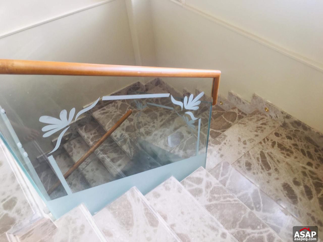 Villa with Swimming Pool for Sale in La Rose Villa with Swimming Pool for Sale in La Rose