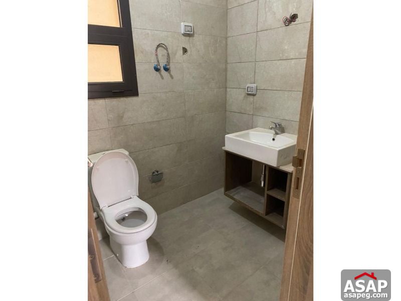 Finished Apartment for Sale in Fifth Square Finished Apartment for Sale in Fifth Square