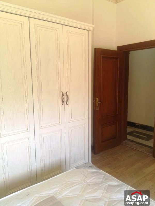 Apartment for Rent in West Golf Apartment for Rent in West Golf