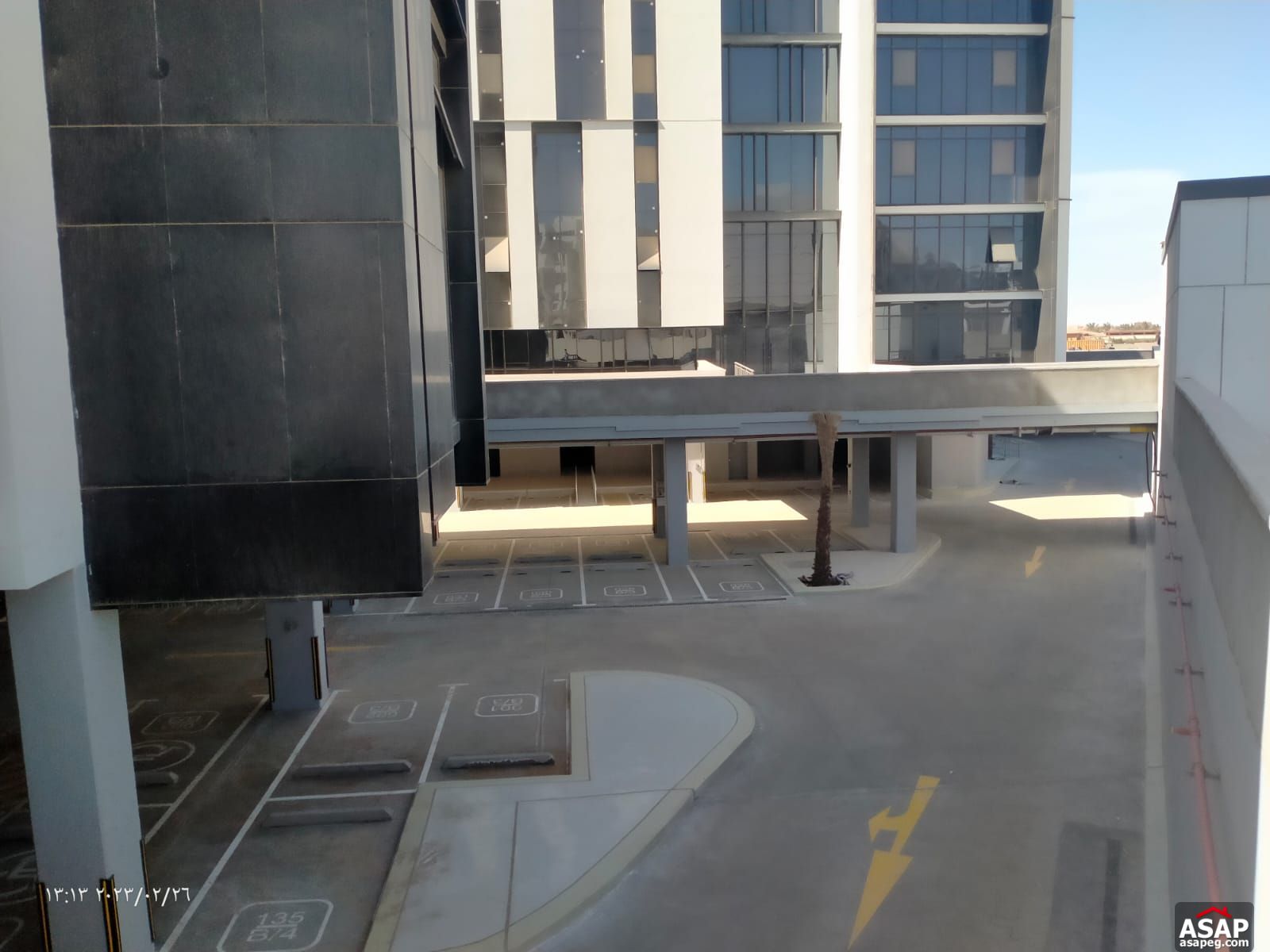 Office for Sale in Hyde Park Compound Office for Sale in Hyde Park Compound