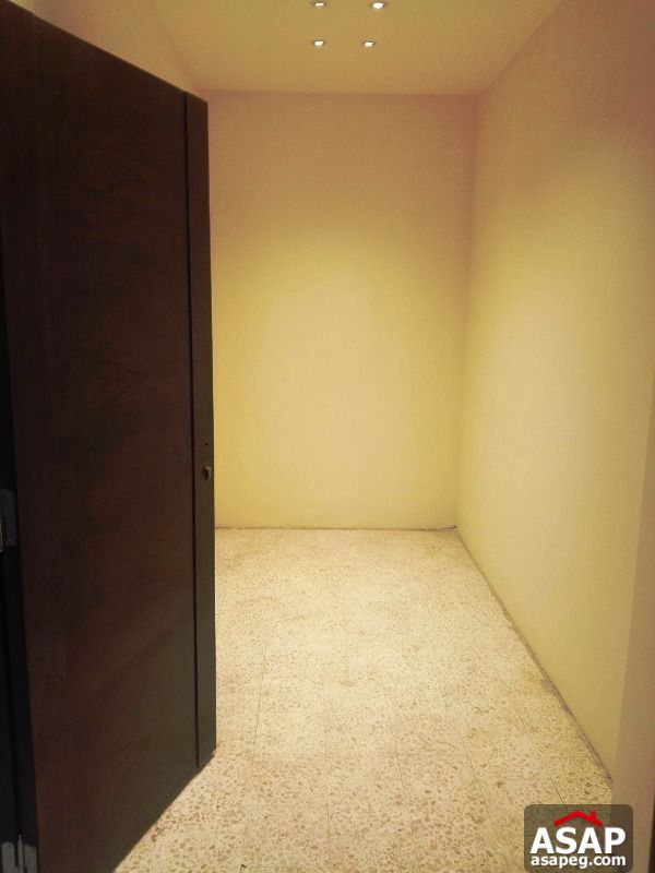 Apartment for Sale in West Golf Apartment for Sale in West Golf