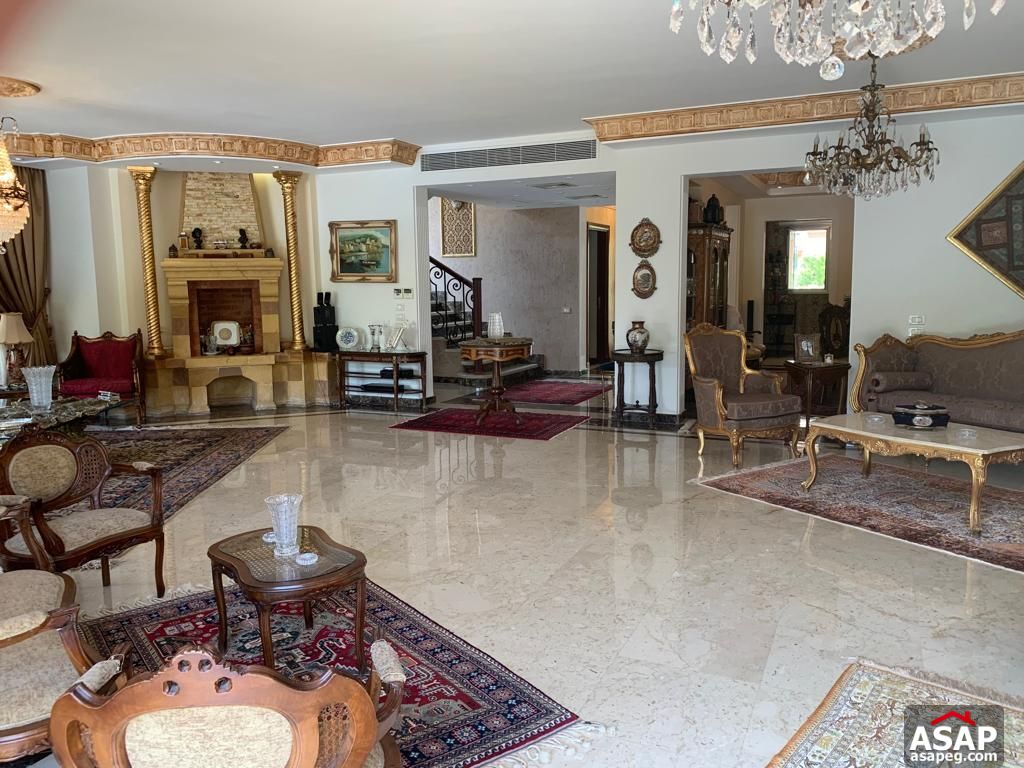 Stand Alone Villa with Swimming Pool in Bellagio