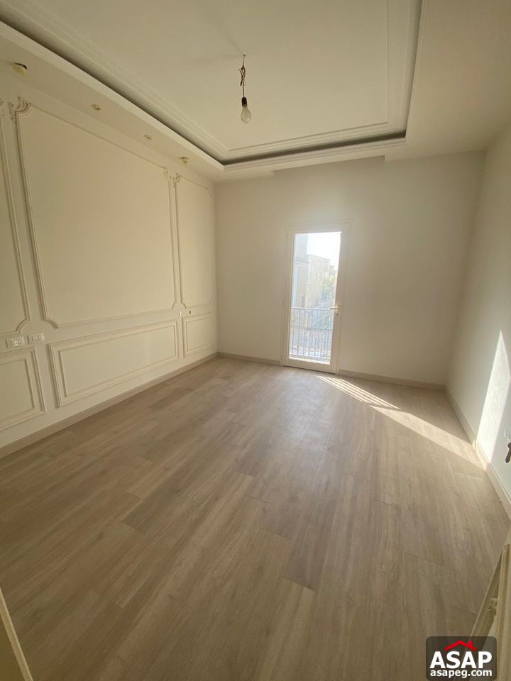 Twin House for Rent in Mivida Emaar