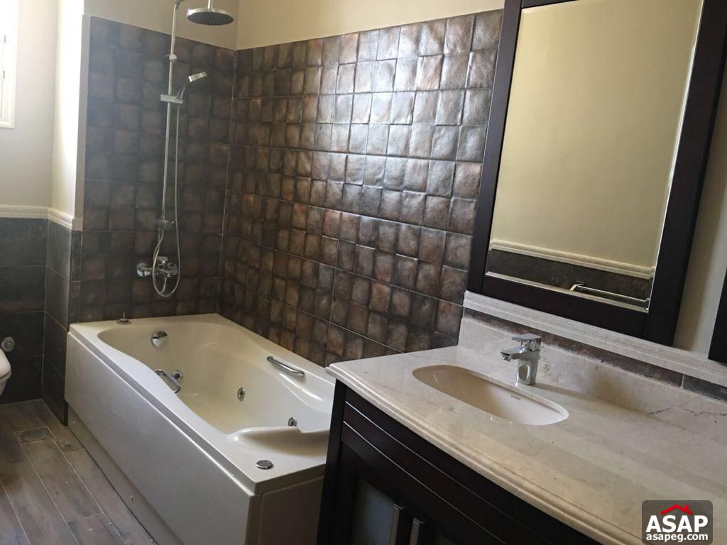 Twin House with Swimming Pool for Rent in Katameya Dunes