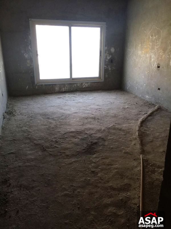 Villa for Sale in Fountain Park Villa for Sale in Fountain Park