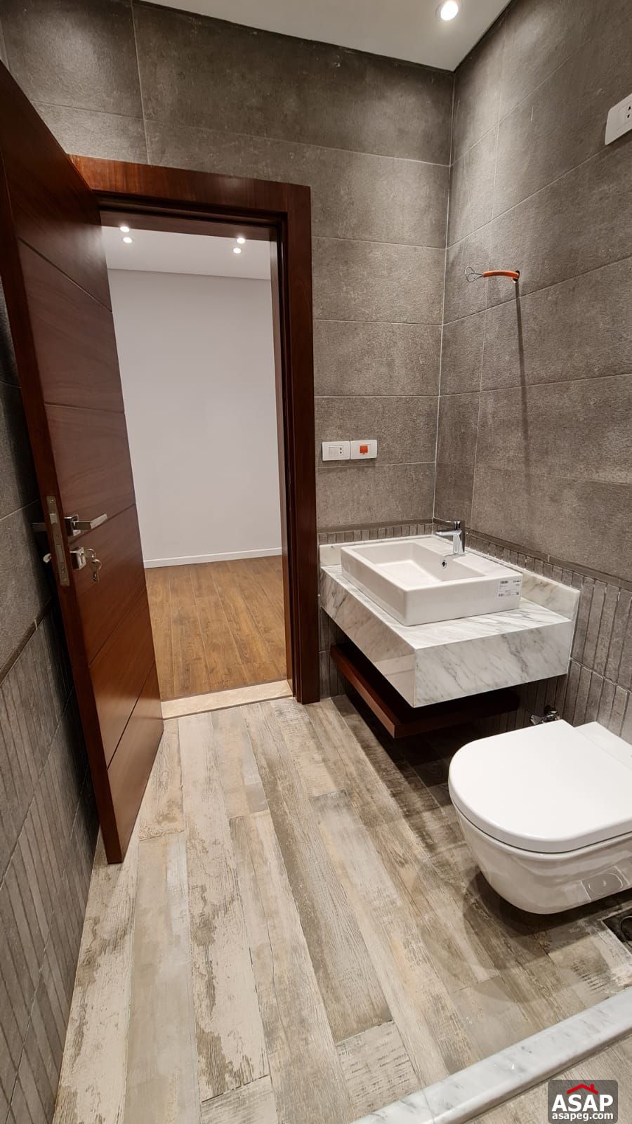 Duplex with Garden for Rent in Eastown Compound Duplex with Garden for Rent in Eastown Compound