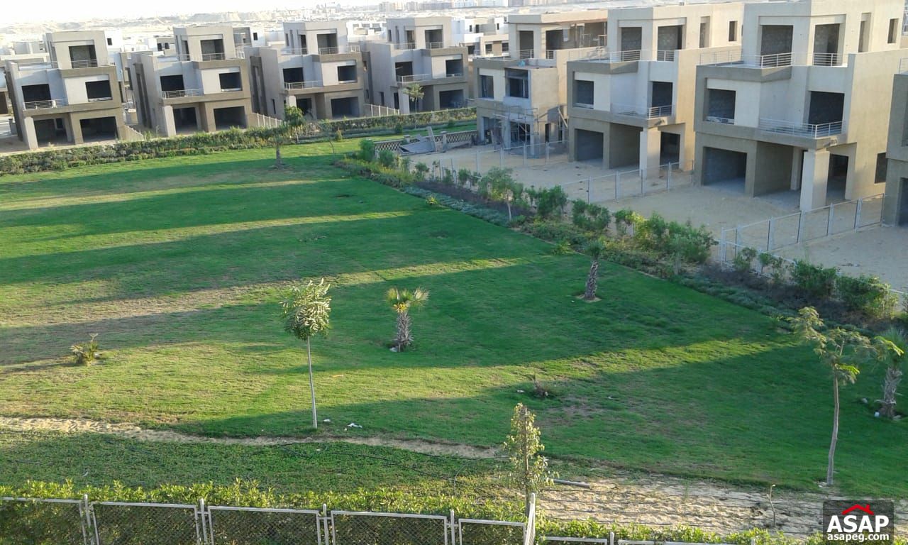 Sale Semi Finished Villa in 6 October