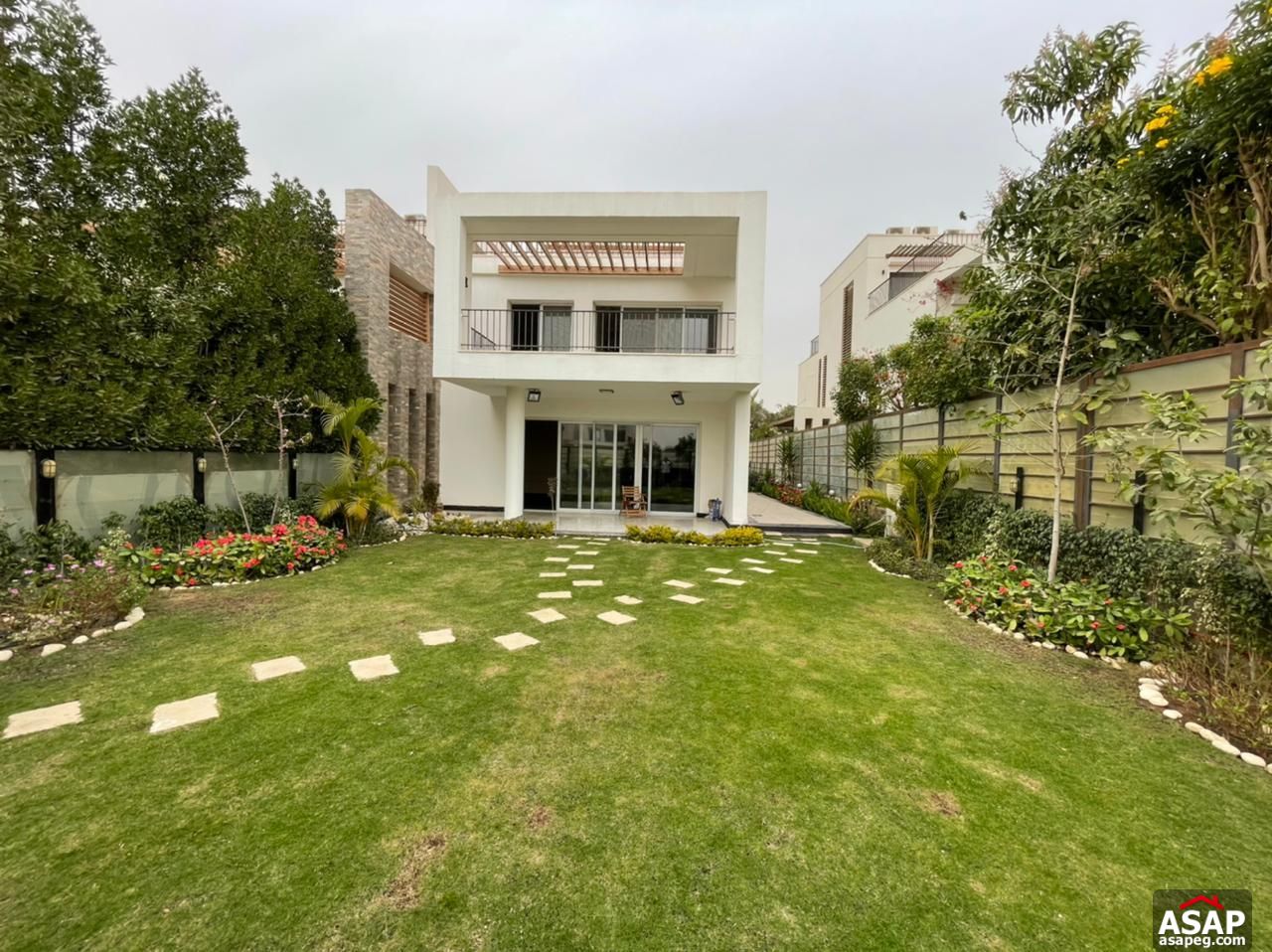 Twin House for Rent in Westown Compound Twin House for Rent in Westown Compound