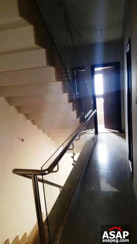 Penthouse for Sale in Hyde Park - New Cairo