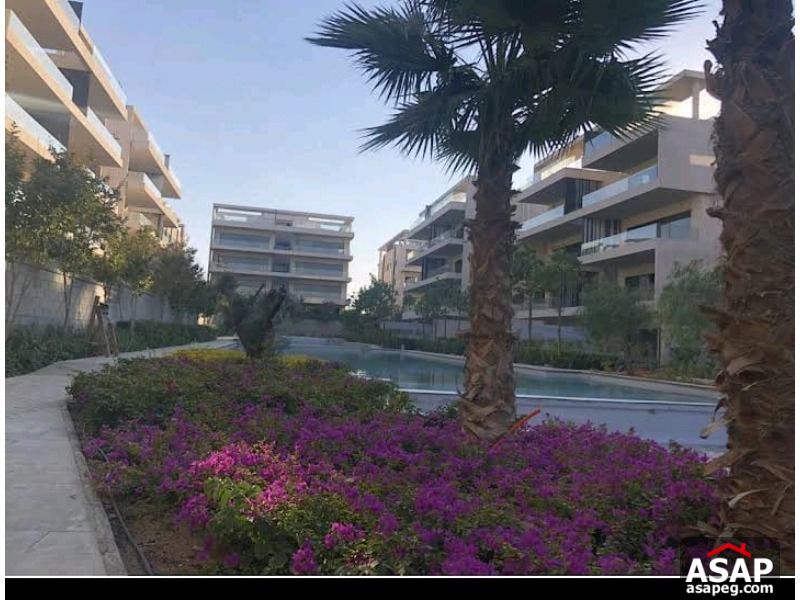 Apartment with Lake View for Sale in Lake View Residence Apartment with Lake View for Sale in Lake View Residence