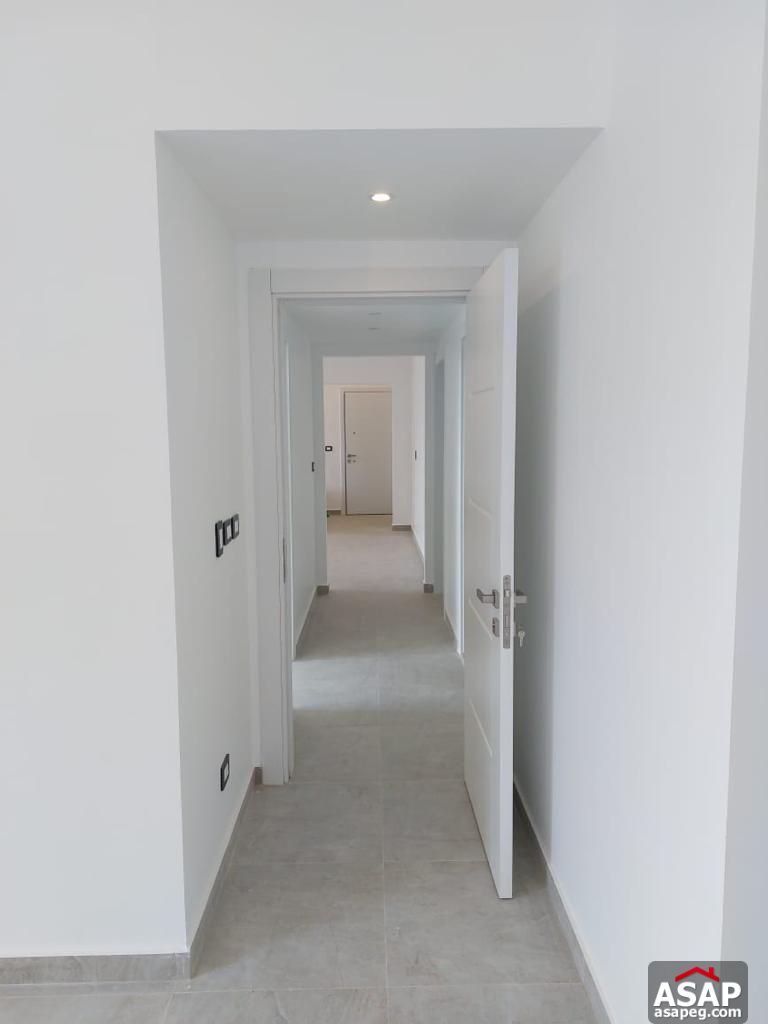 Apartment in Eastown Compound for Rent Apartment in Eastown Compound for Rent