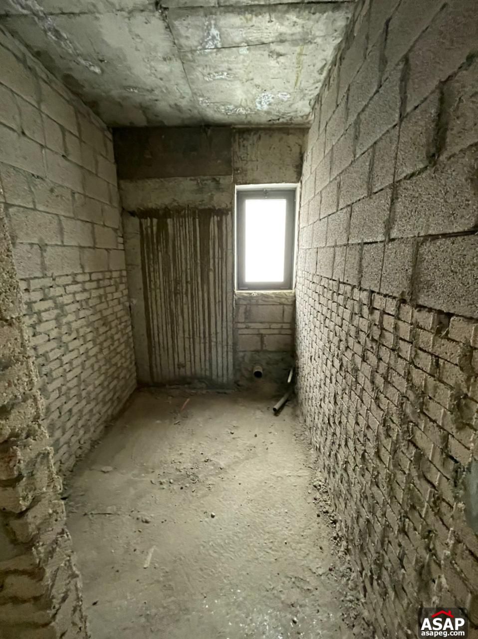 Penthouse with Lake View e for Sale in Lake View Residence Penthouse with Lake View e for Sale in Lake View Residence