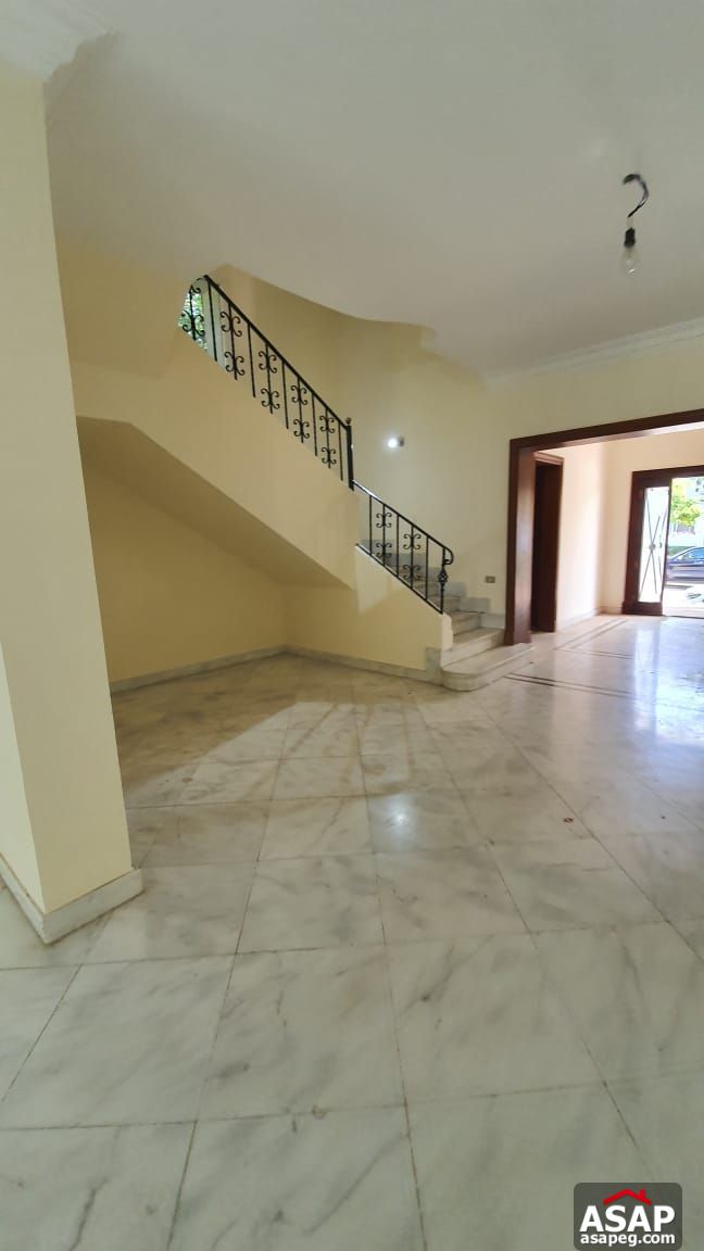 Villa for Rent in New Cairo compounds - Mountain View 1