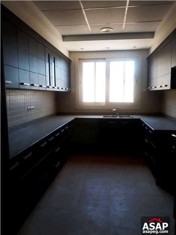 Ground Floor for Rent in Uptown Cairo