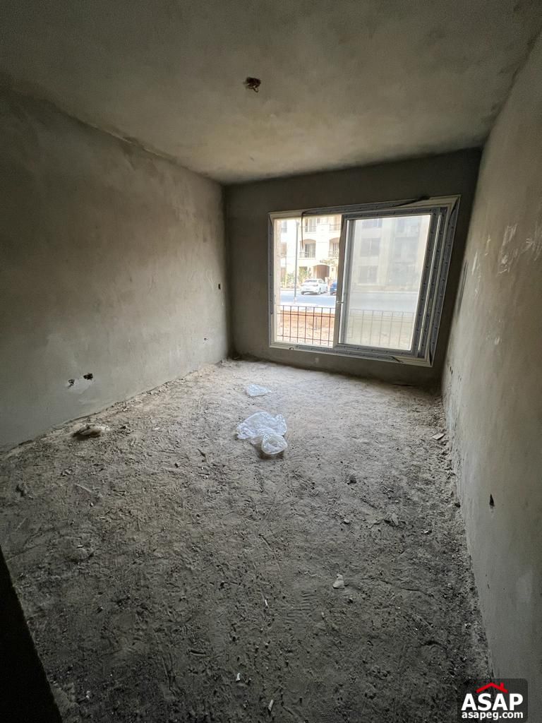 Apartment with pool View for Sale in Stone Residence Apartment with pool View for Sale in Stone Residence