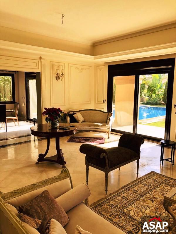 Luxury Villa for Rent in Swan Lake