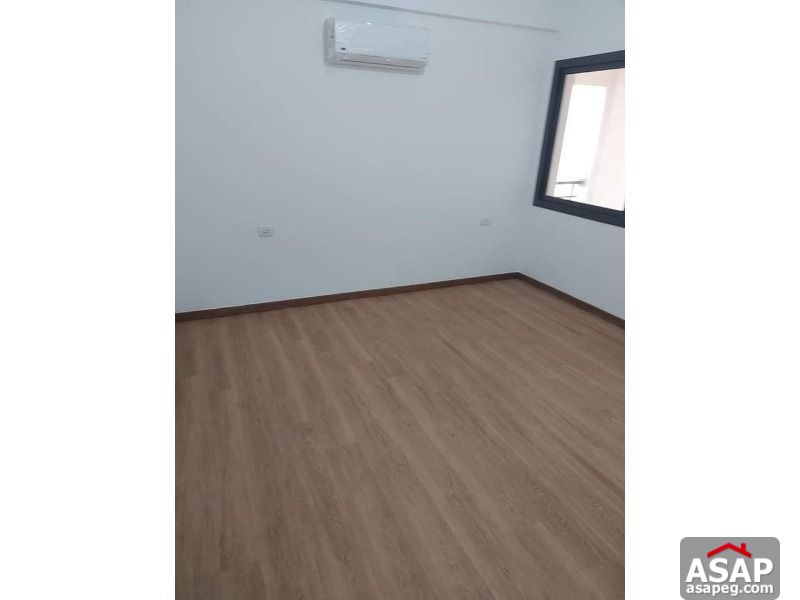 Finished Apartment for Sale in Fifth Square Finished Apartment for Sale in Fifth Square