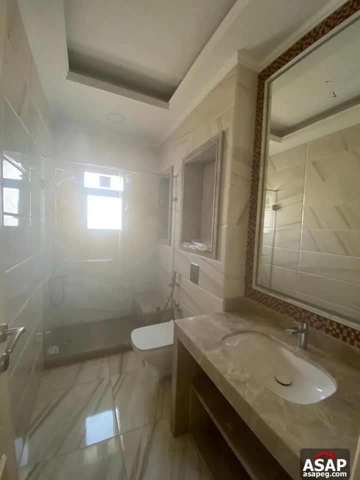 Twin House for Rent in Mivida Emaar