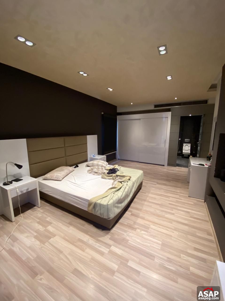 Apartment for Rent in The WaterWay Apartment for Rent in The WaterWay