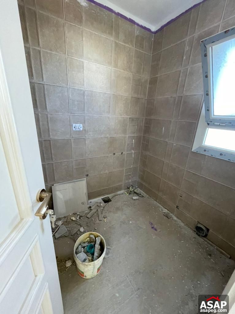 Modern Twin House for Rent in Mivida Emaar Modern Twin House for Rent in Mivida Emaar