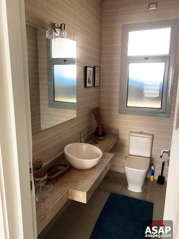 Modern Apartment for Rent in Village Gate Modern Apartment for Rent in Village Gate