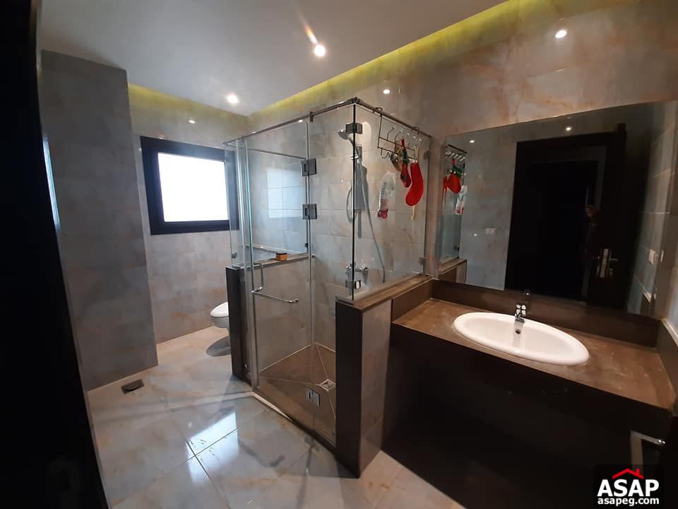 Town House with Garden for Rent in Westown - Sheikh Zayed Town House with Garden for Rent in Westown - Sheikh Zayed