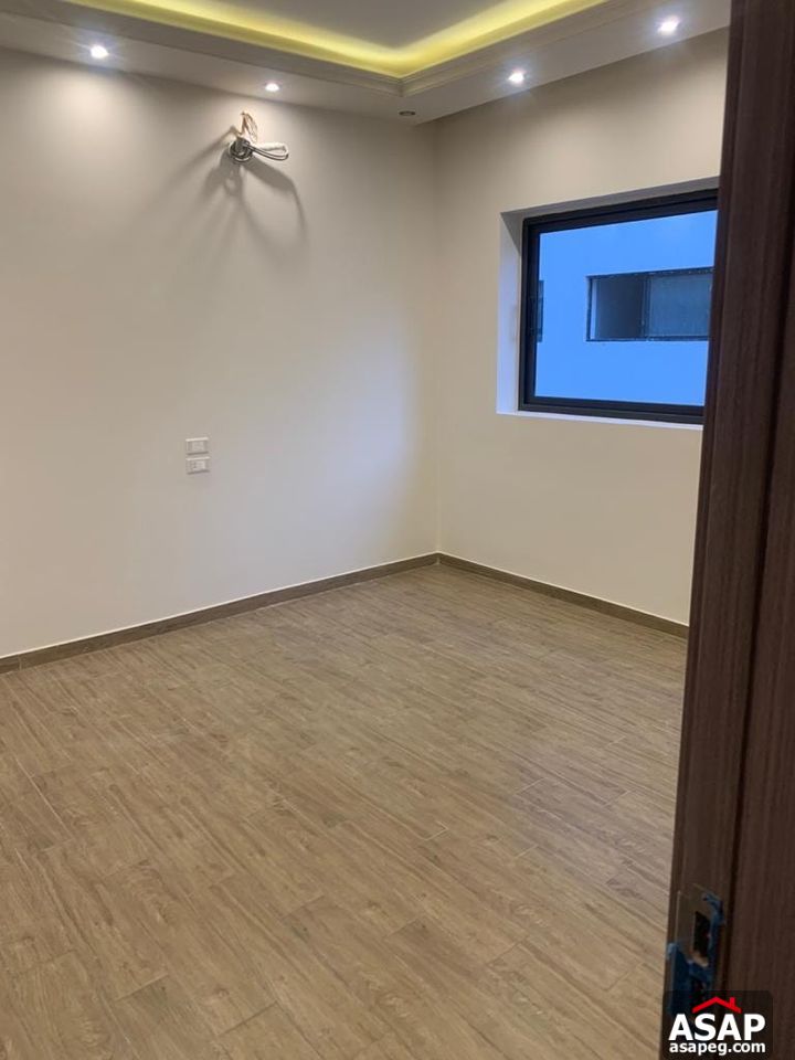 Apartment for Rent in Lake View Residence