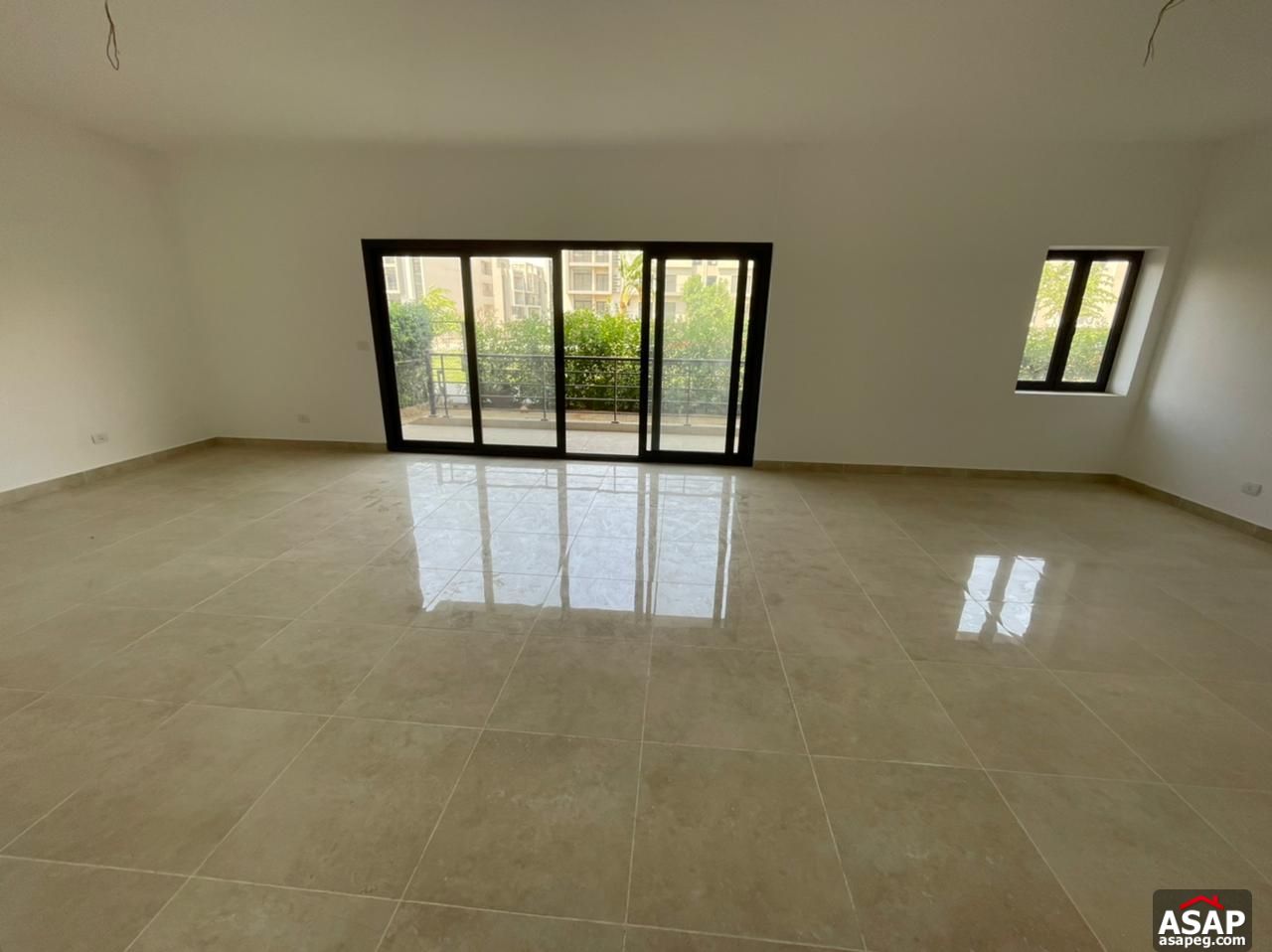 Apartment with Garden for Rent in Fifth Square Apartment with Garden for Rent in Fifth Square