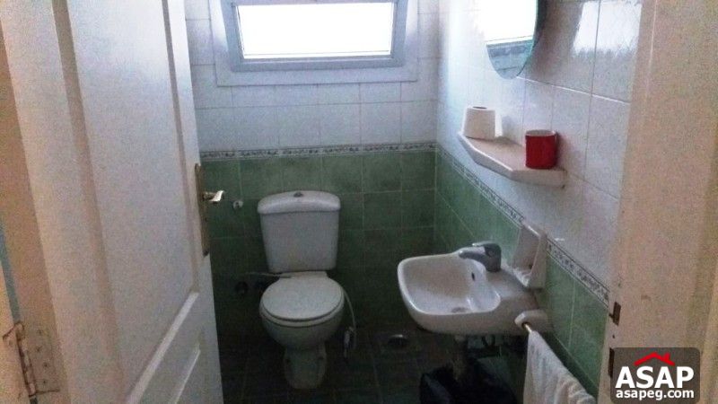 Fully Furnished Apartment in October for Rent