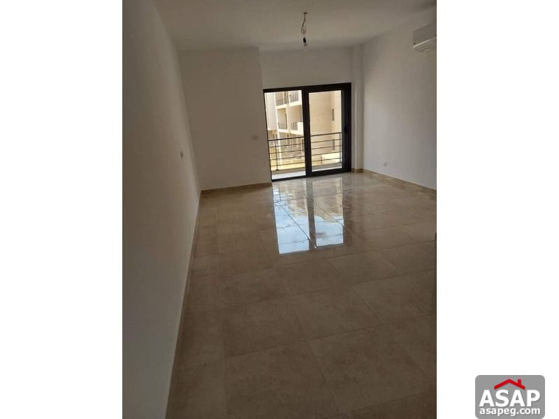 Finished Apartment for Sale in Fifth Square Finished Apartment for Sale in Fifth Square