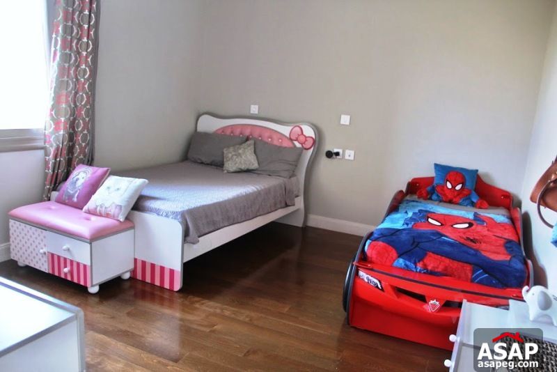 Furnished Villa with Garden for Rent in Allegria