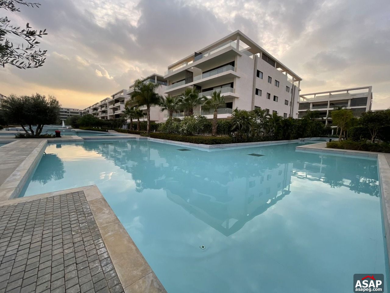 Apartment for Sale in Lake View Residence