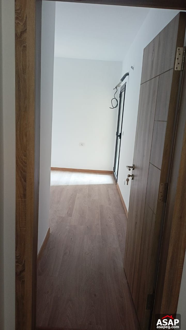 Apartment for Rent in El Marasem Compound Apartment for Rent in El Marasem Compound