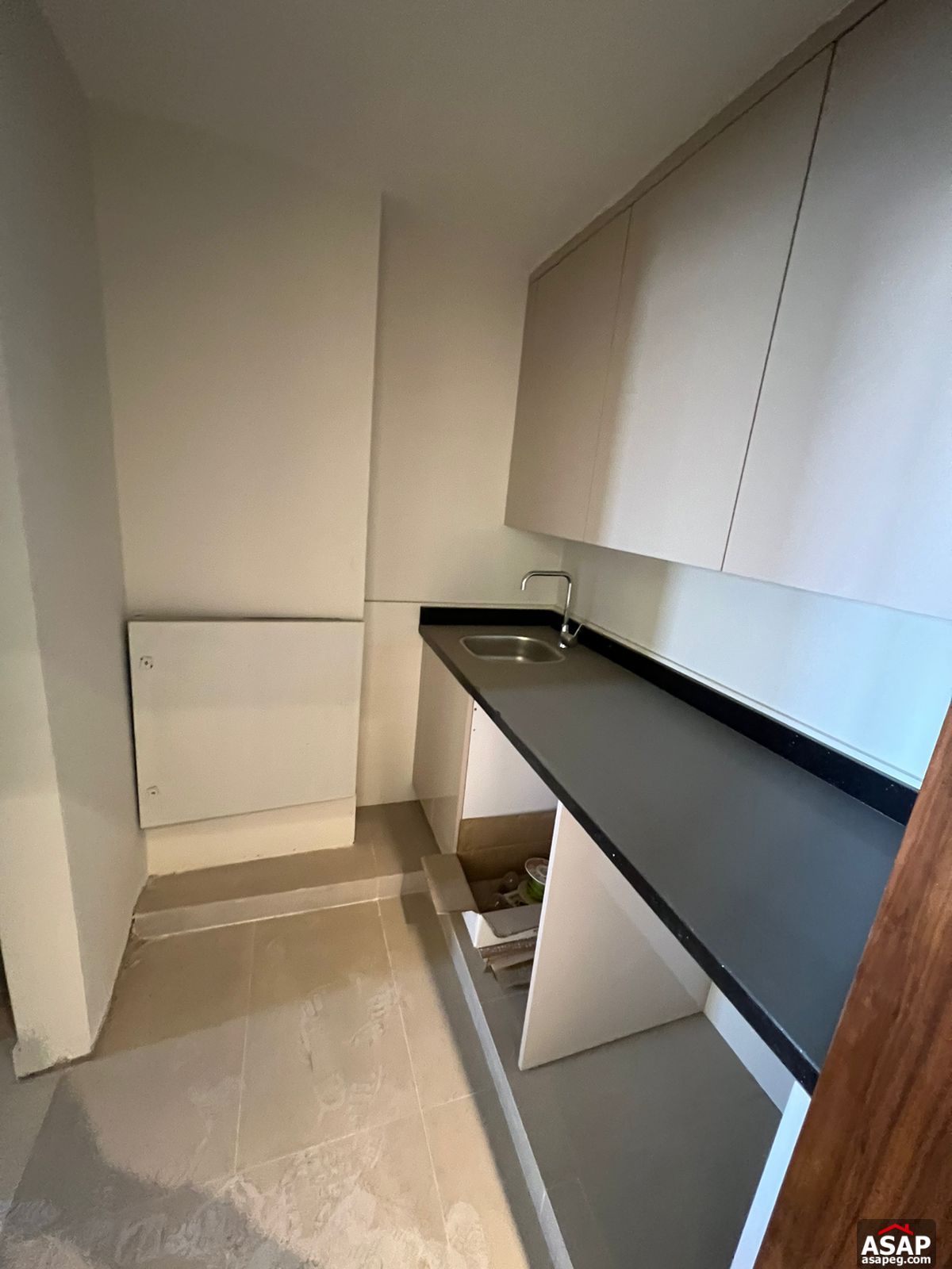 Semi Furnished Apartment for Rent in Silver Palm Semi Furnished Apartment for Rent in Silver Palm