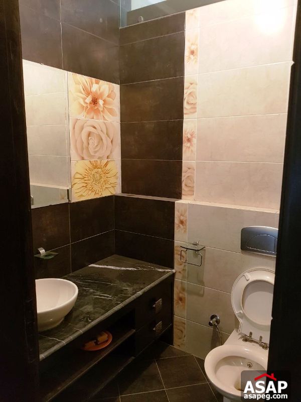 Apartment for Rent in West Arabella Apartment for Rent in West Arabella