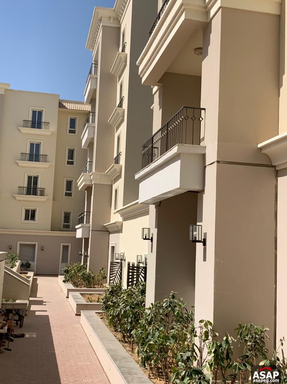 Apartment with Pool View for Sale in Mivida Apartment with Pool View for Sale in Mivida