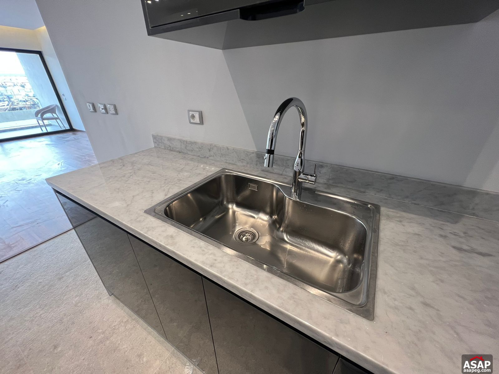 Ultra Modern Apartment for Rent in Lake View Residence Ultra Modern Apartment for Rent in Lake View Residence